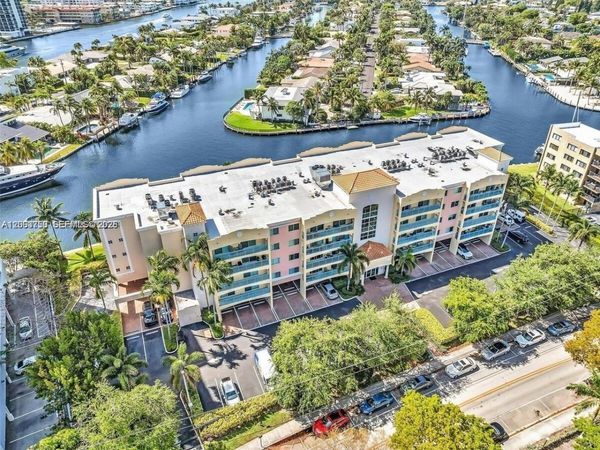 201 Golden Isles Dr, Unit 409, Hallandale Beach, FL 33009