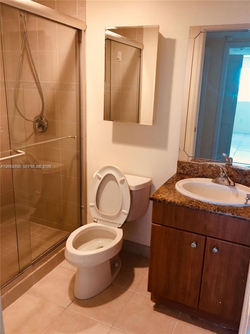 201 Golden Isles Dr, Unit 409, Hallandale Beach, FL 33009 Photo