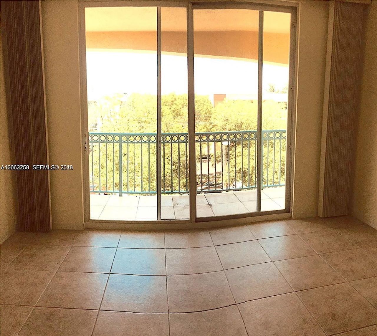 201 Golden Isles Dr, Unit 409, Hallandale Beach, FL 33009 Photo