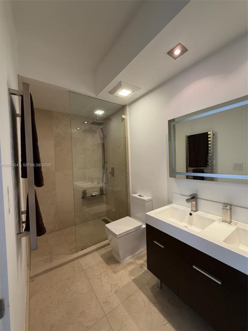 6001 SW 70th St , Unit 445, South Miami, FL 33143 Photo