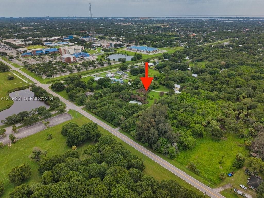 2108 Okeechobee Rd , Fort Pierce, FL 34950 Photo