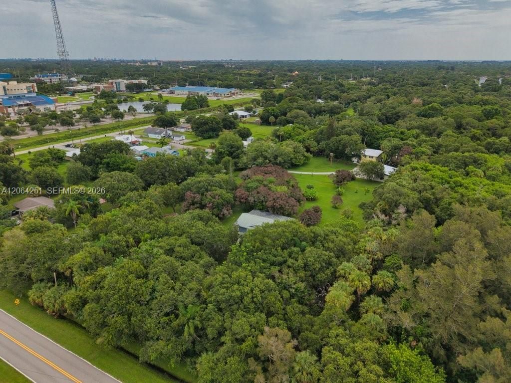 2108 Okeechobee Rd , Fort Pierce, FL 34950 Photo