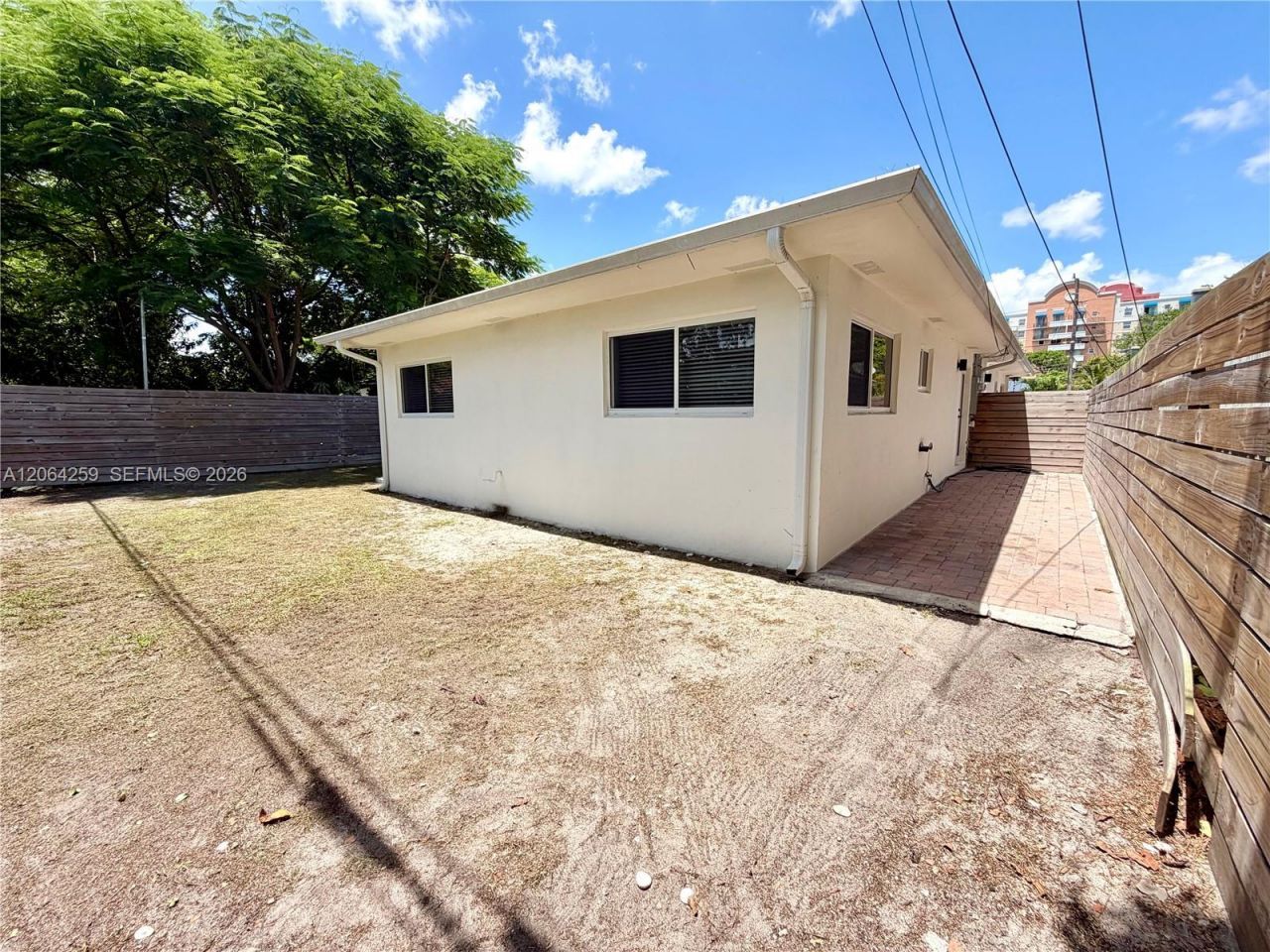 1436 NW 52nd St, Miami, FL 33142 Photo