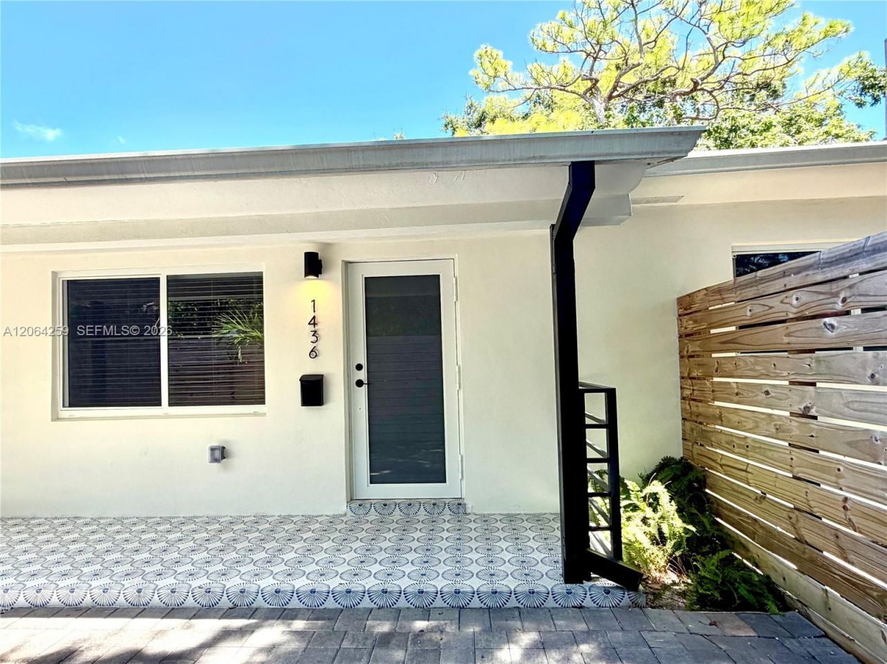 1436 NW 52nd St, Miami, FL 33142 Photo