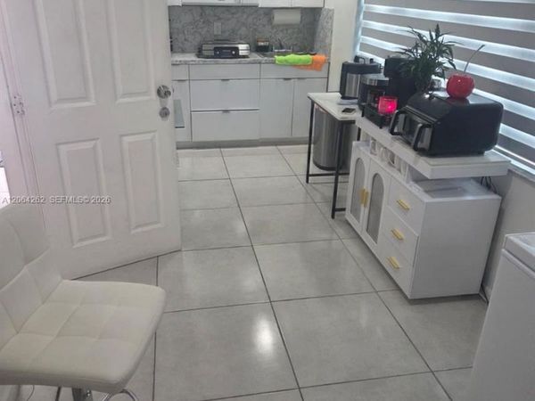 1235 SW 136th Pl , Miami, FL 33184
