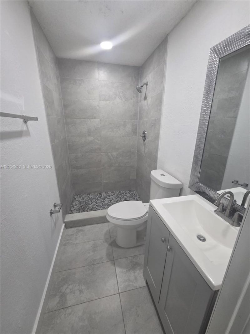1235 SW 136th Pl, Miami, FL 33184 Photo