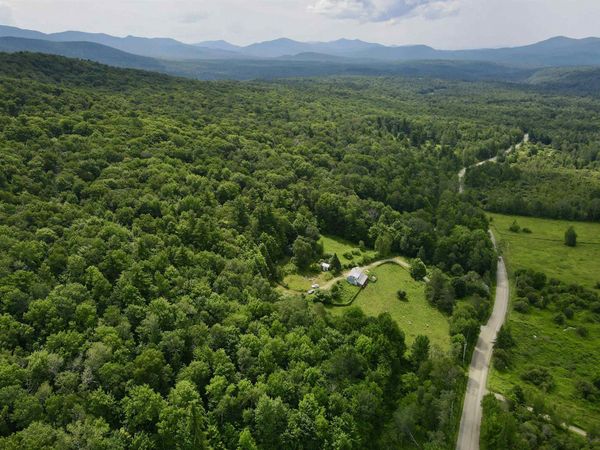 3625 Ripton Road, Lincoln, VT 05443