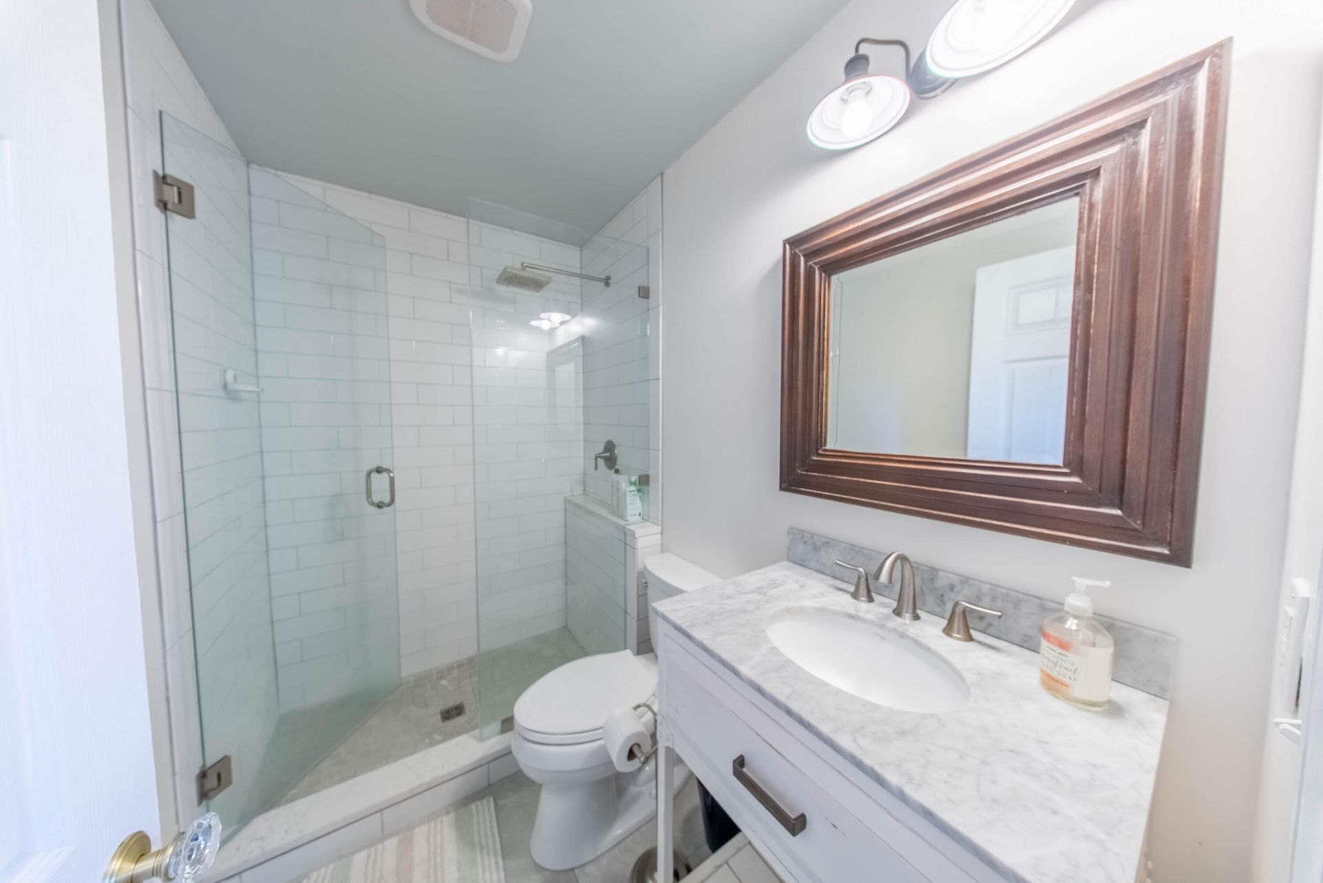 359 Kingston Lane Photo 22