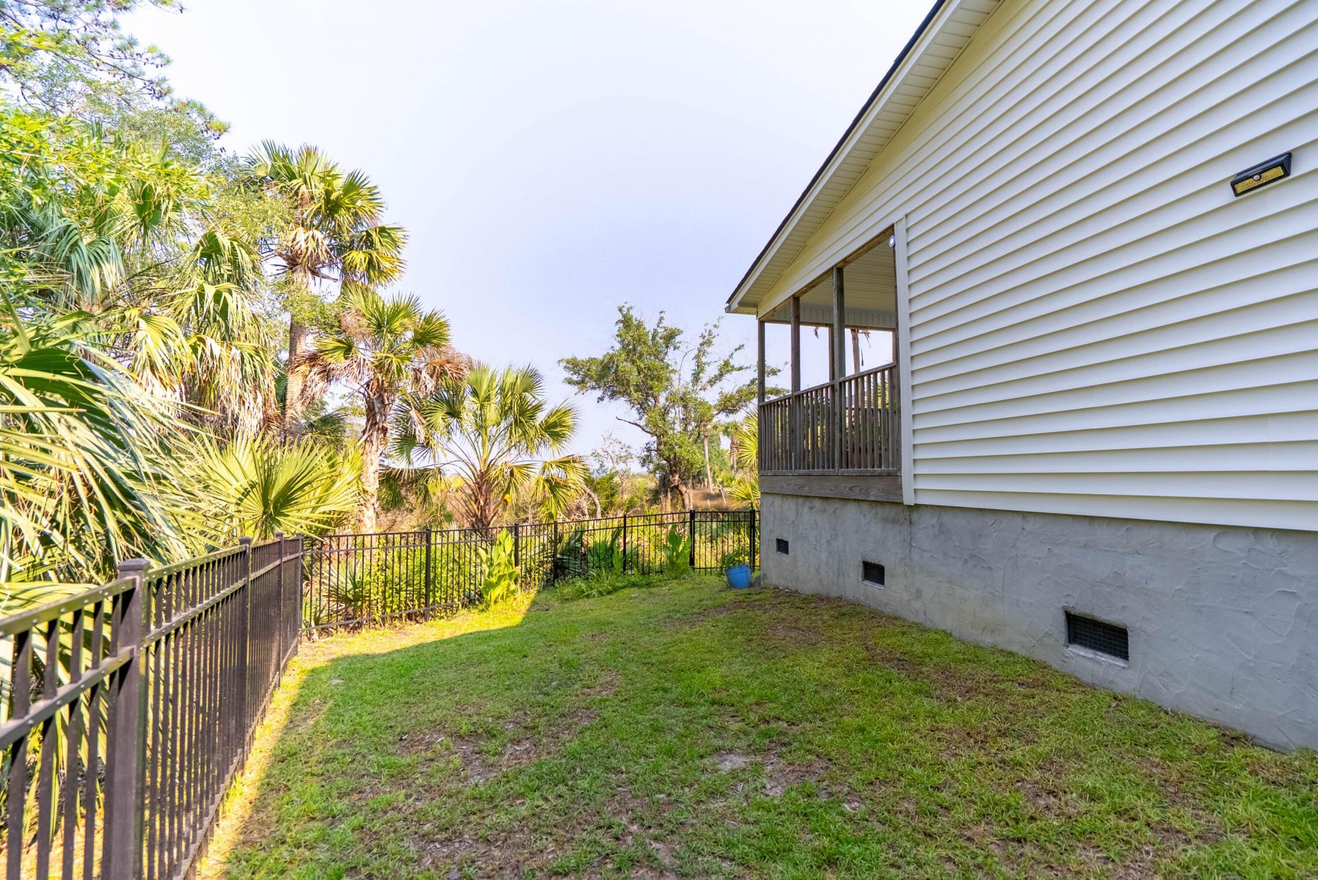 359 Kingston Lane Photo 37