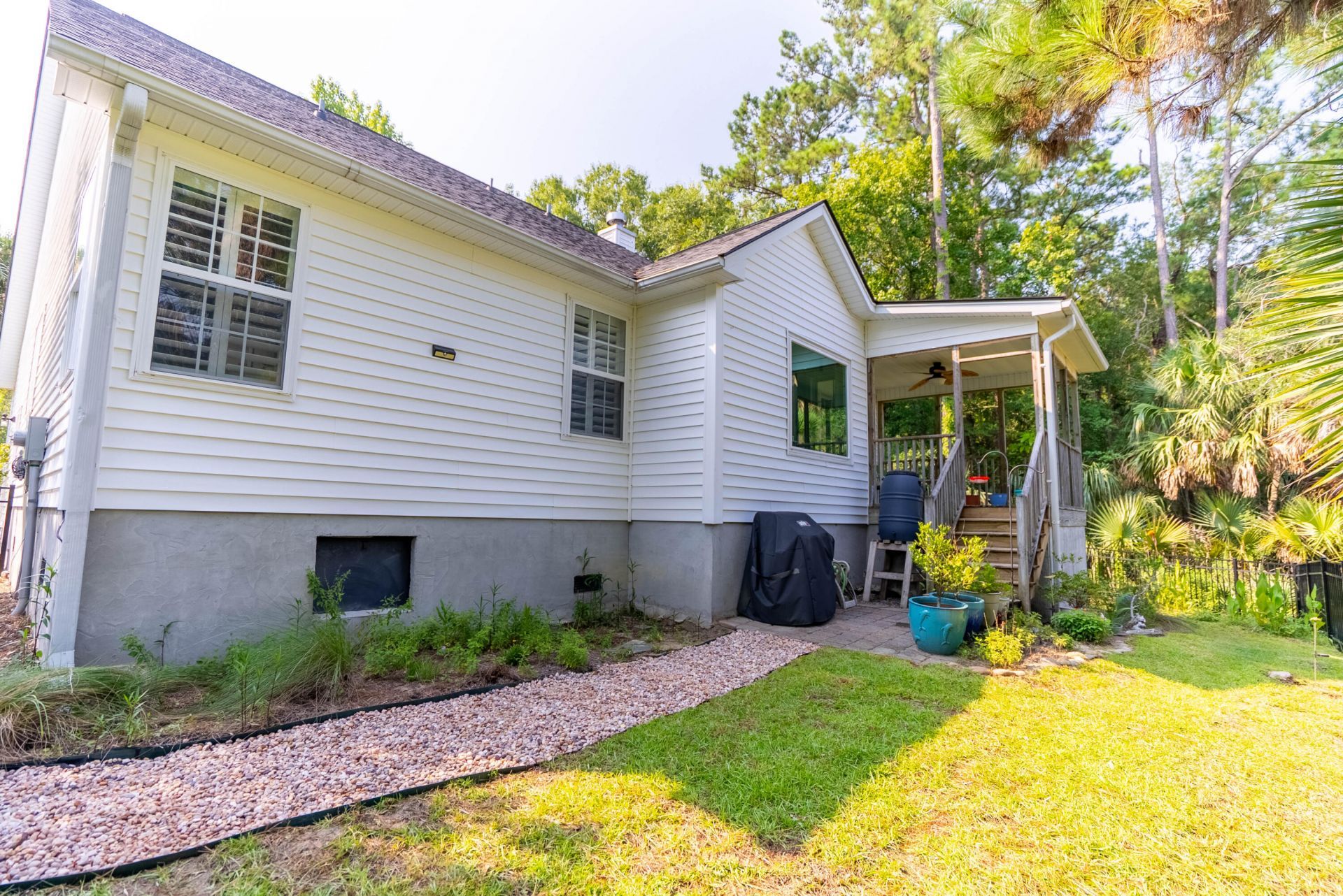 359 Kingston Lane Photo 38