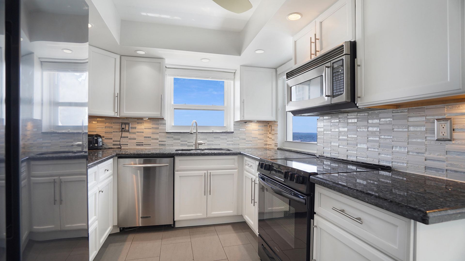 3430 Galt Ocean Drive, Unit 407, Fort Lauderdale, FL 33308 Photo