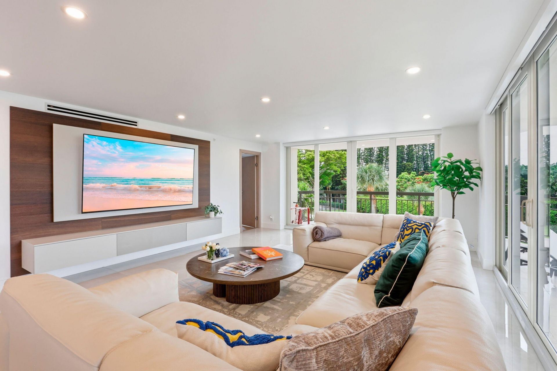 901 E Camino Real, Unit 2A, Boca Raton, FL 33432 Photo