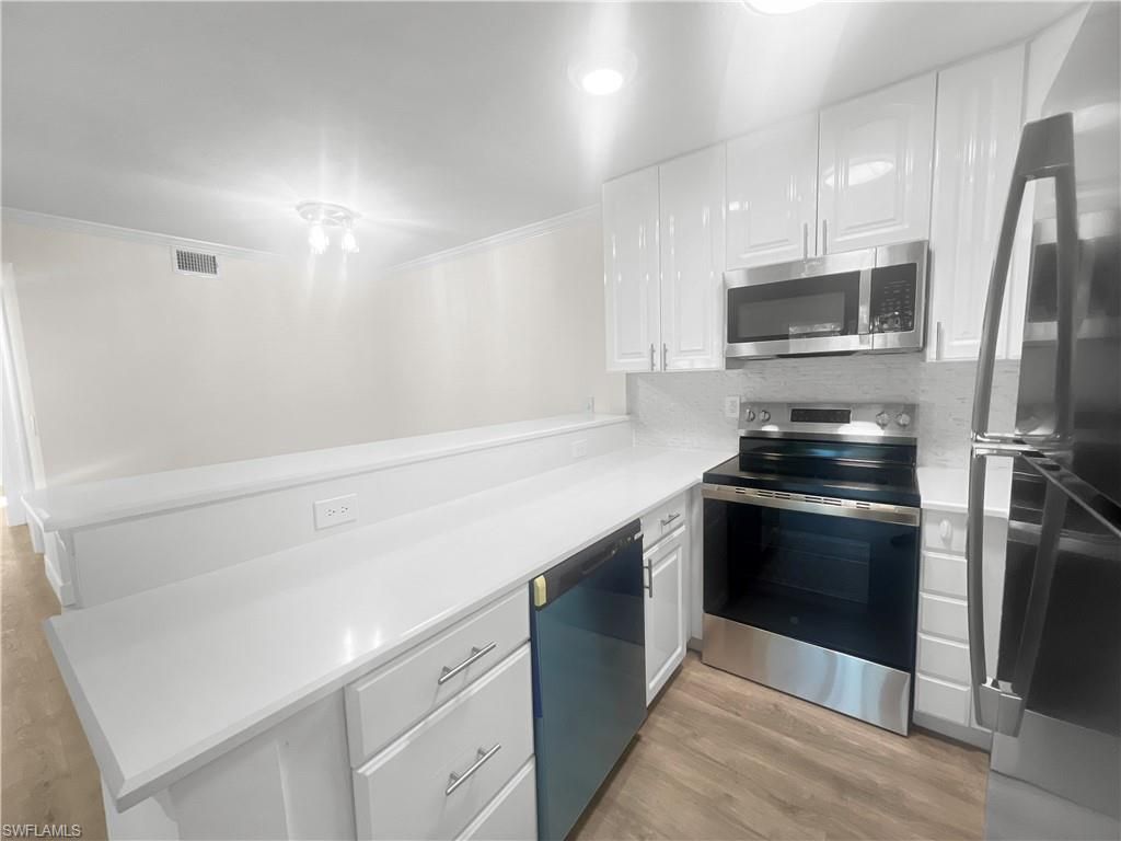 766 Central Ave , Unit 113, Naples, FL 34102 Photo