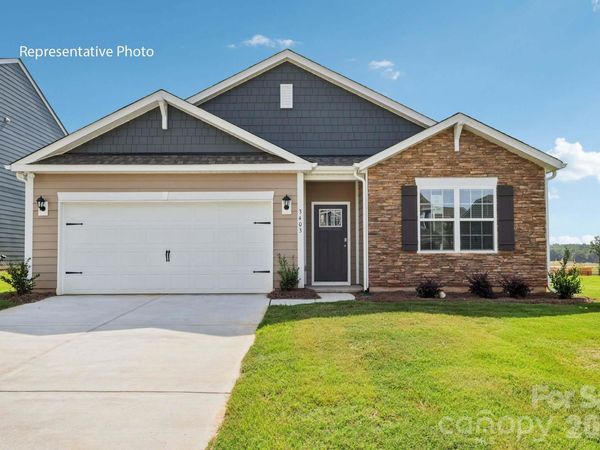 7843 Old Brook Road , Sherrills Ford, NC 28673