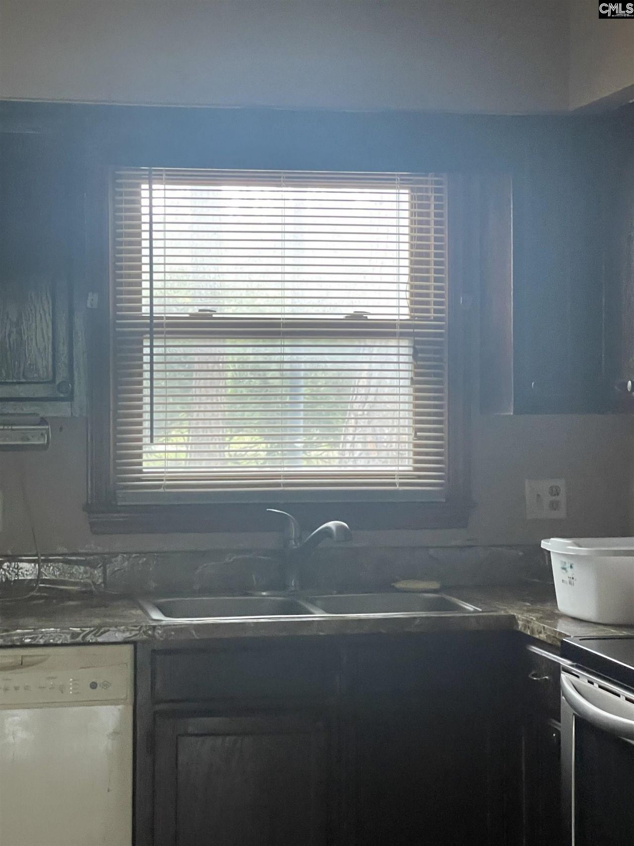 340 Thornridge Road  Photo 12