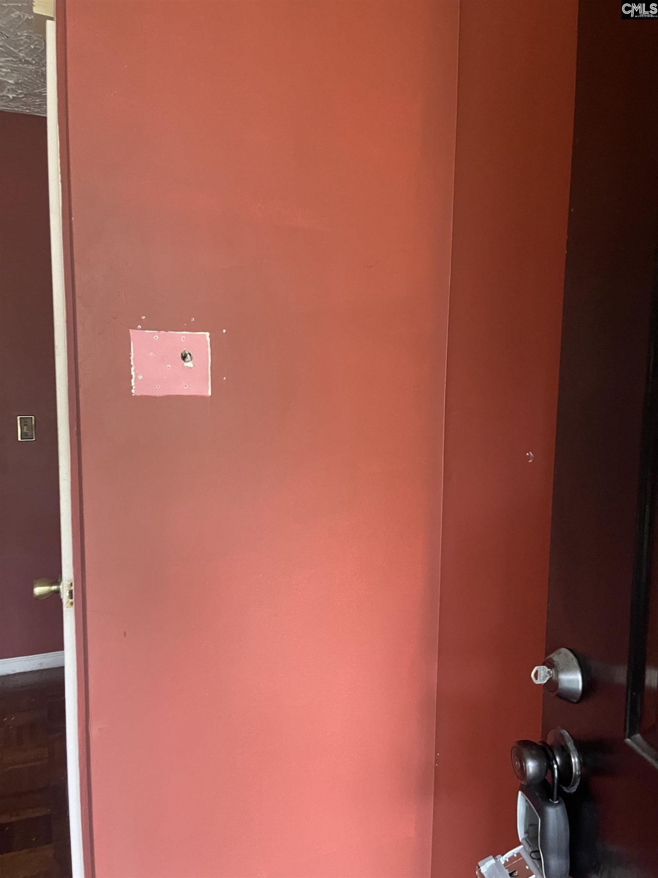 340 Thornridge Road  Photo 5