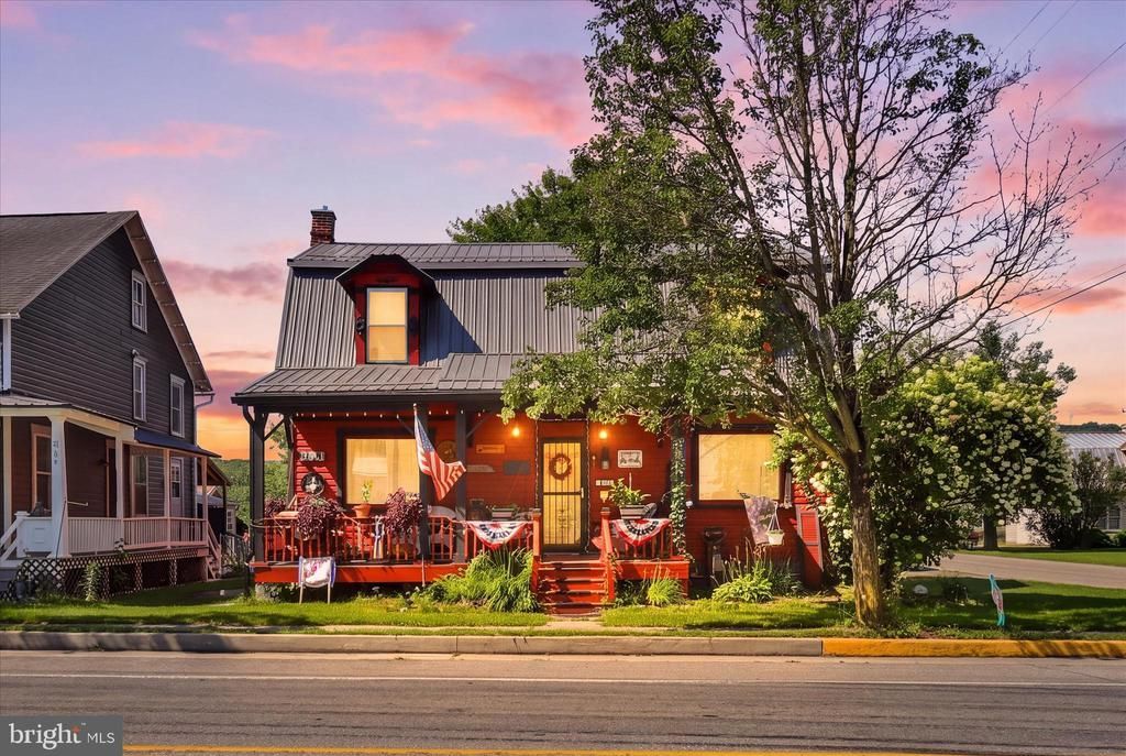 606 RIDGLEY STREET , ORBISONIA, PA 17243