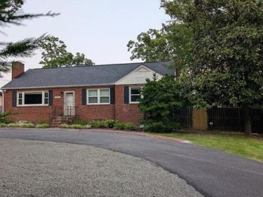 3907 PROSPERITY AVENUE , FAIRFAX, VA 22031