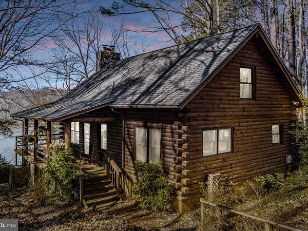 370 WESTVIEW LANE , HEATHSVILLE, VA 22473