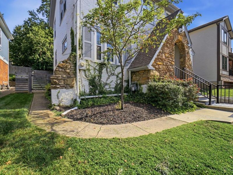 3110 Kinmont Street, Cincinnati, OH 45208 Photo 5
