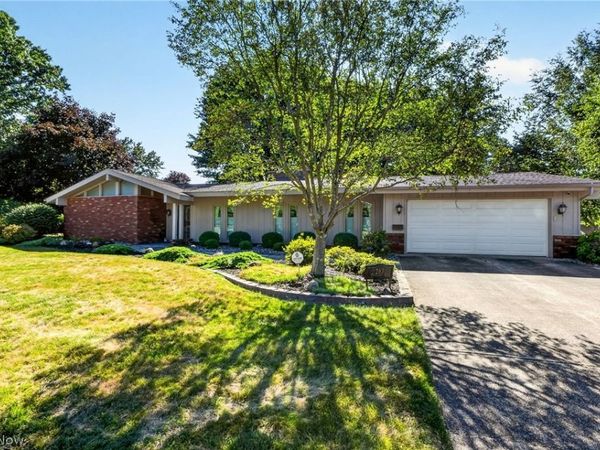 263 Townsend Avenue , Conneaut, OH 44030