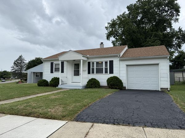2818 Morton Drive, Springfield, OH 45505