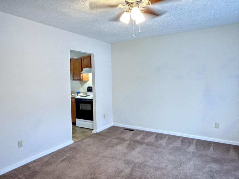 2818 Morton Drive, Springfield, OH 45505 Photo 5
