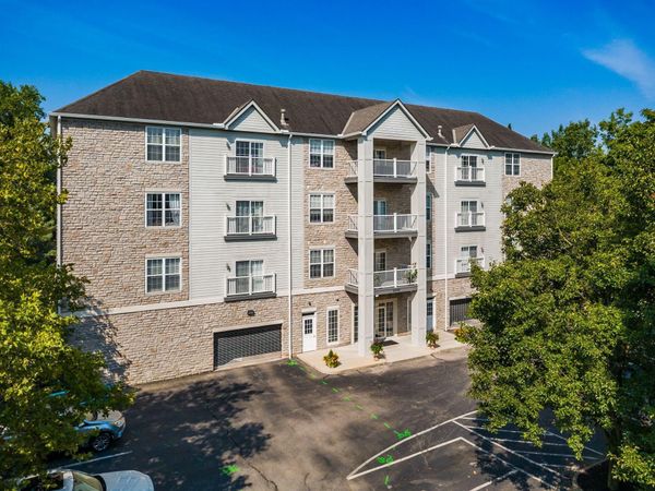 2245 Riverside Drive , Unit 202, Columbus, OH 43221