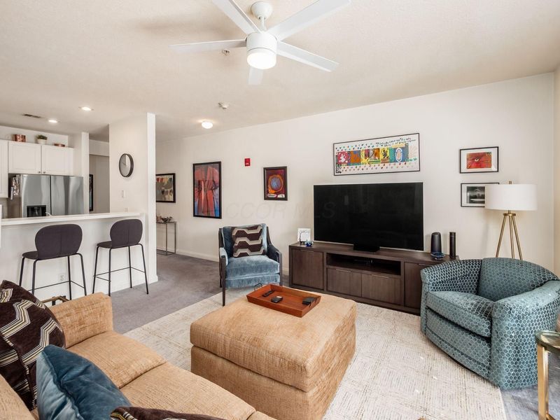 2245 Riverside Drive, Unit 202, Columbus, OH 43221 Photo 15