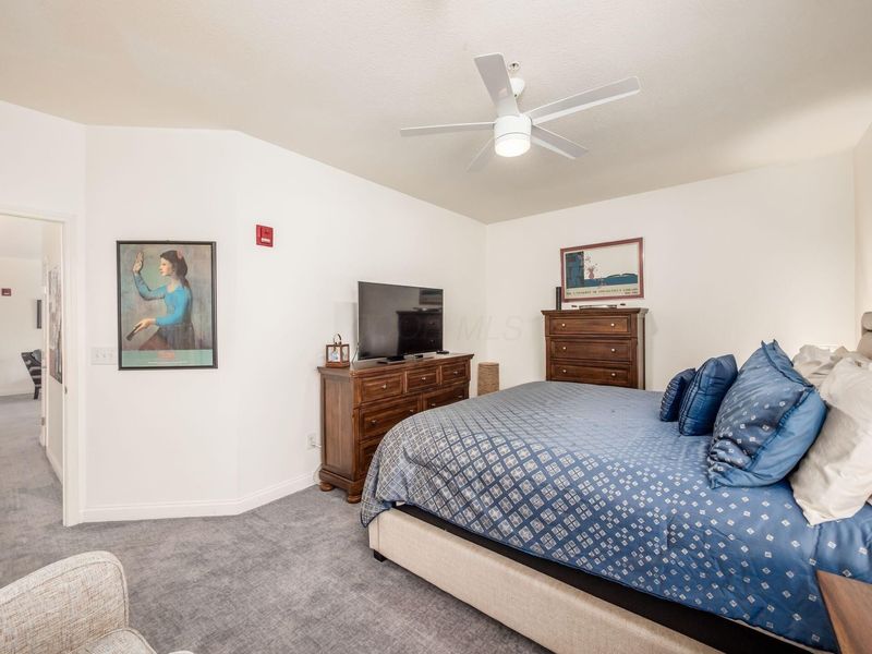 2245 Riverside Drive, Unit 202, Columbus, OH 43221 Photo 24