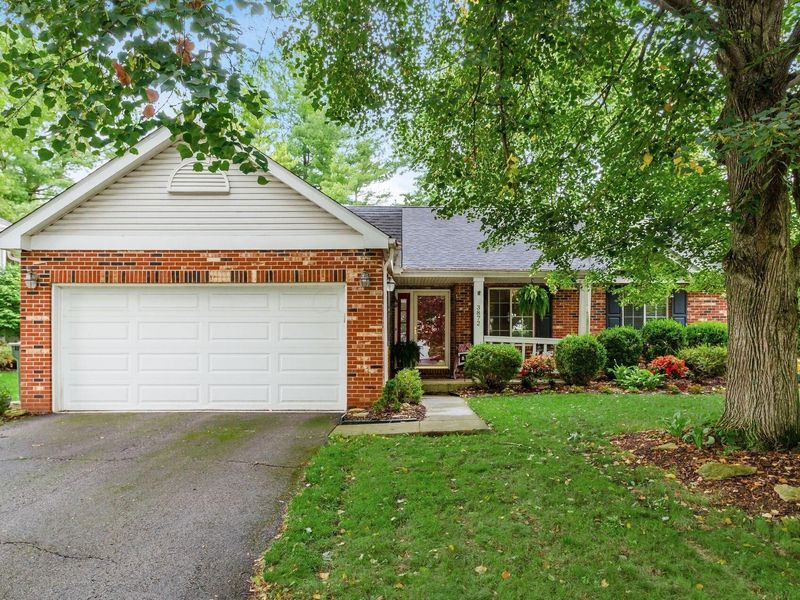 3872 Ramblehurst Road, Columbus, OH 43221 Photo 1