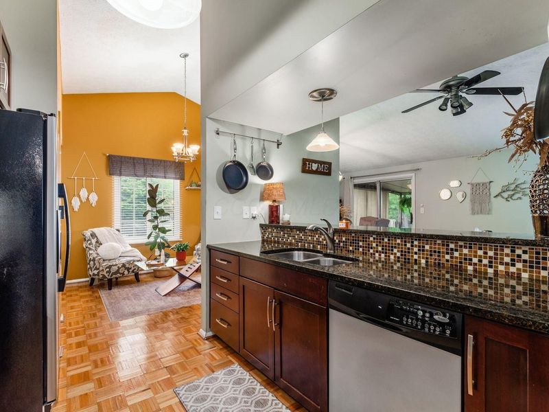 3872 Ramblehurst Road, Columbus, OH 43221 Photo 10