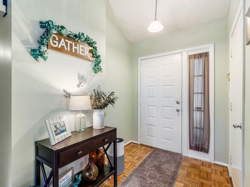 3872 Ramblehurst Road, Columbus, OH 43221 Photo 8