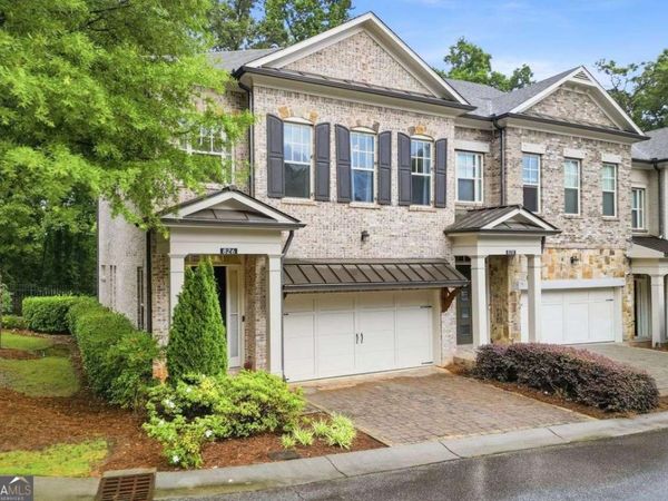 826 Canterbury Over, Atlanta, GA 30324