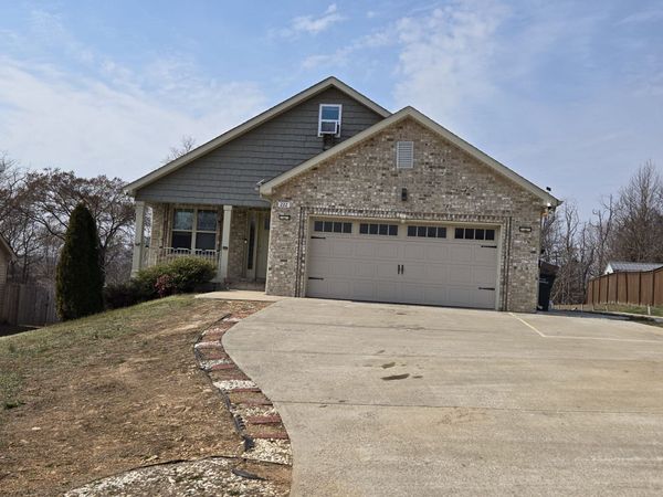 222 Hillview Way , Springfield, TN 37172