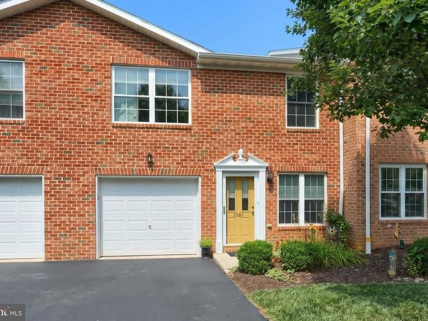 3581 Mark Drive , Unit 3581, York, PA 17402 Main Photo