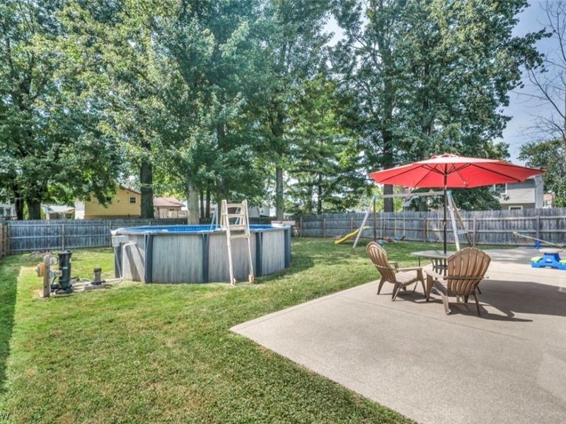 379 Ridgewood Drive , Eastlake, OH 44095 Photo 31