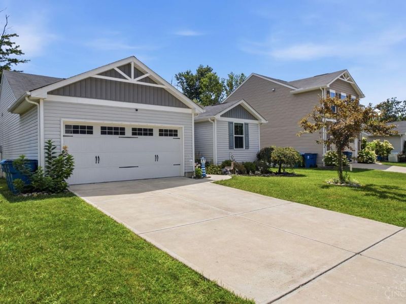 28 Charmalee Drive, Batavia Twp, OH 45102 Photo 2
