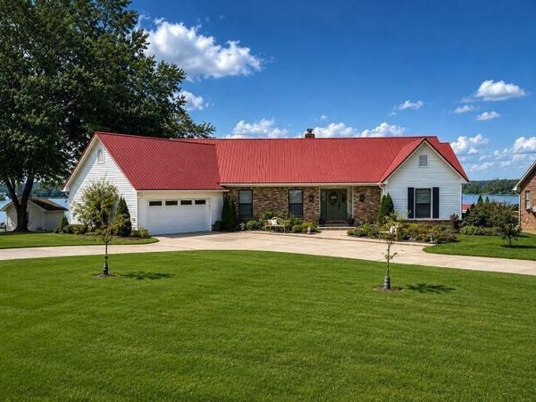 13 Azalea Ln., Amory, MS 38821