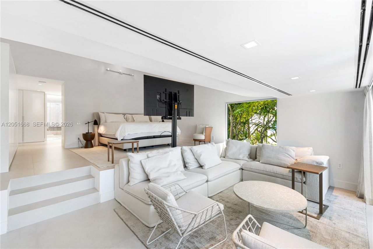 161 Cape Florida Drive , Key Biscayne, FL 33149 Photo