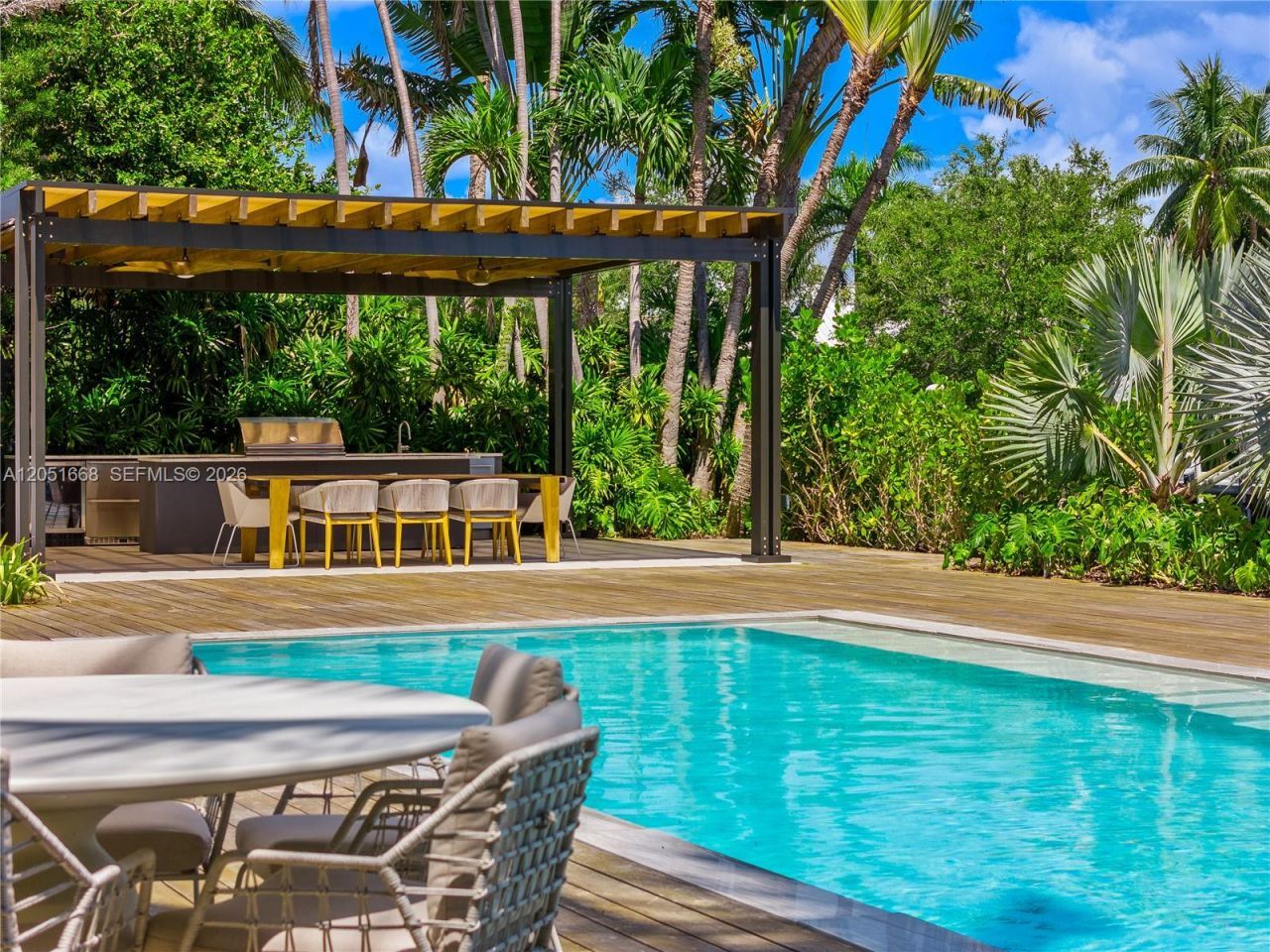 161 Cape Florida Drive , Key Biscayne, FL 33149 Photo