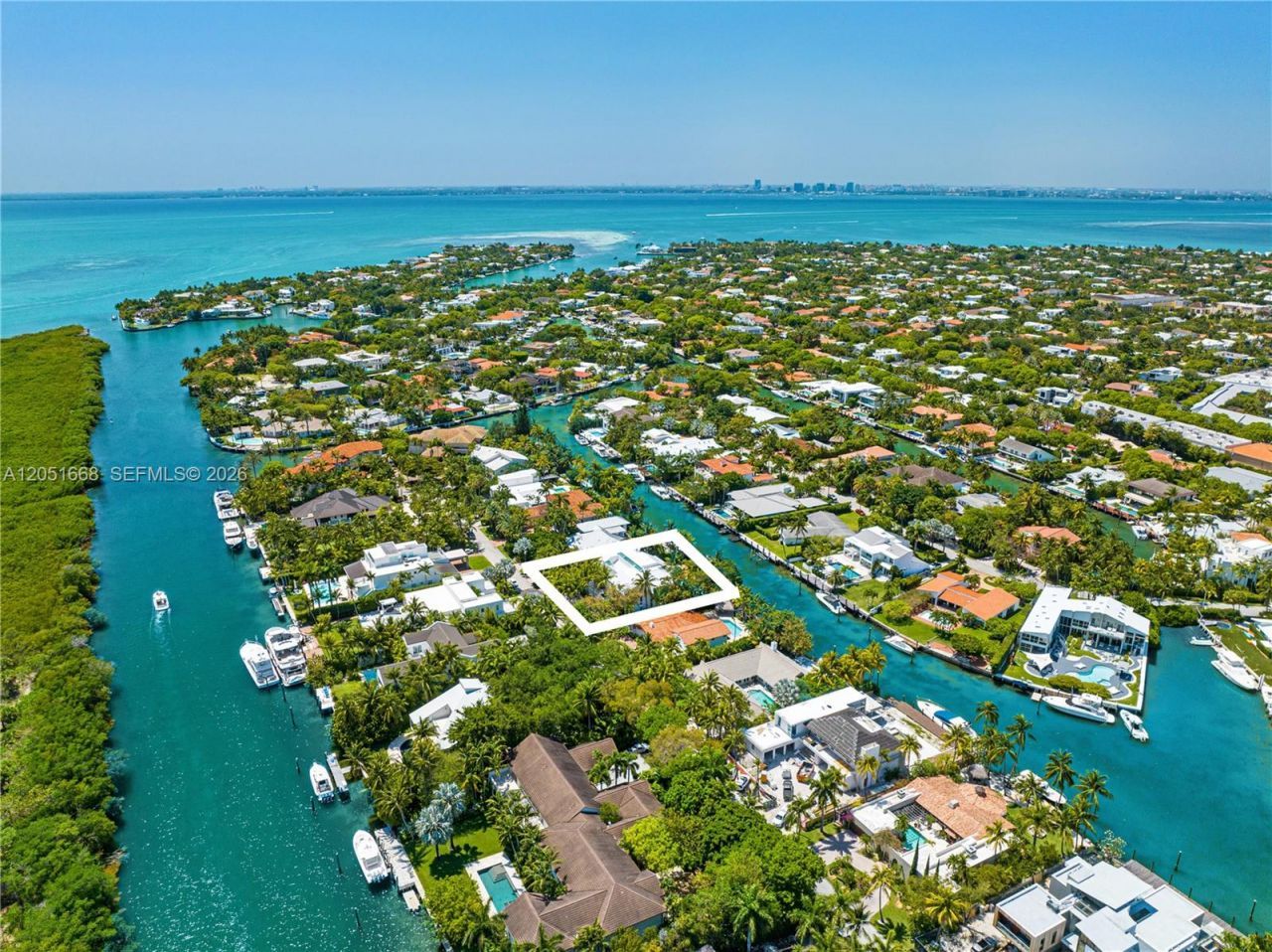 161 Cape Florida Drive , Key Biscayne, FL 33149 Photo