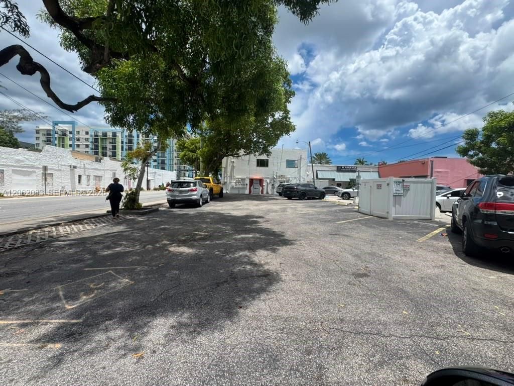 2 S Federal Hwy , Dania Beach, FL 33004 Photo