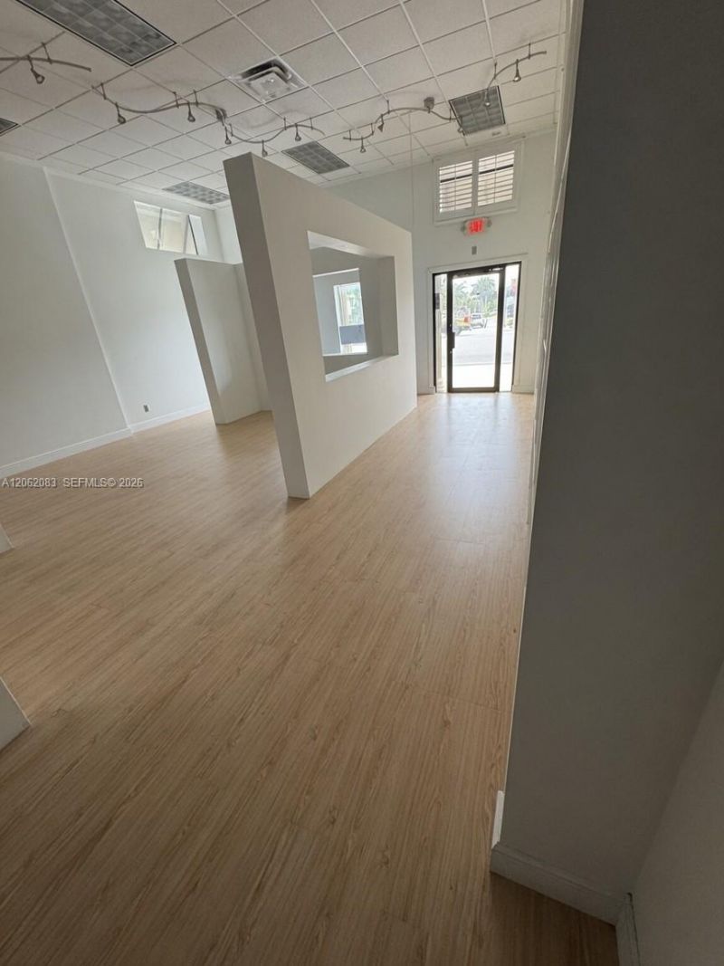 2 S Federal Hwy , Dania Beach, FL 33004 Photo