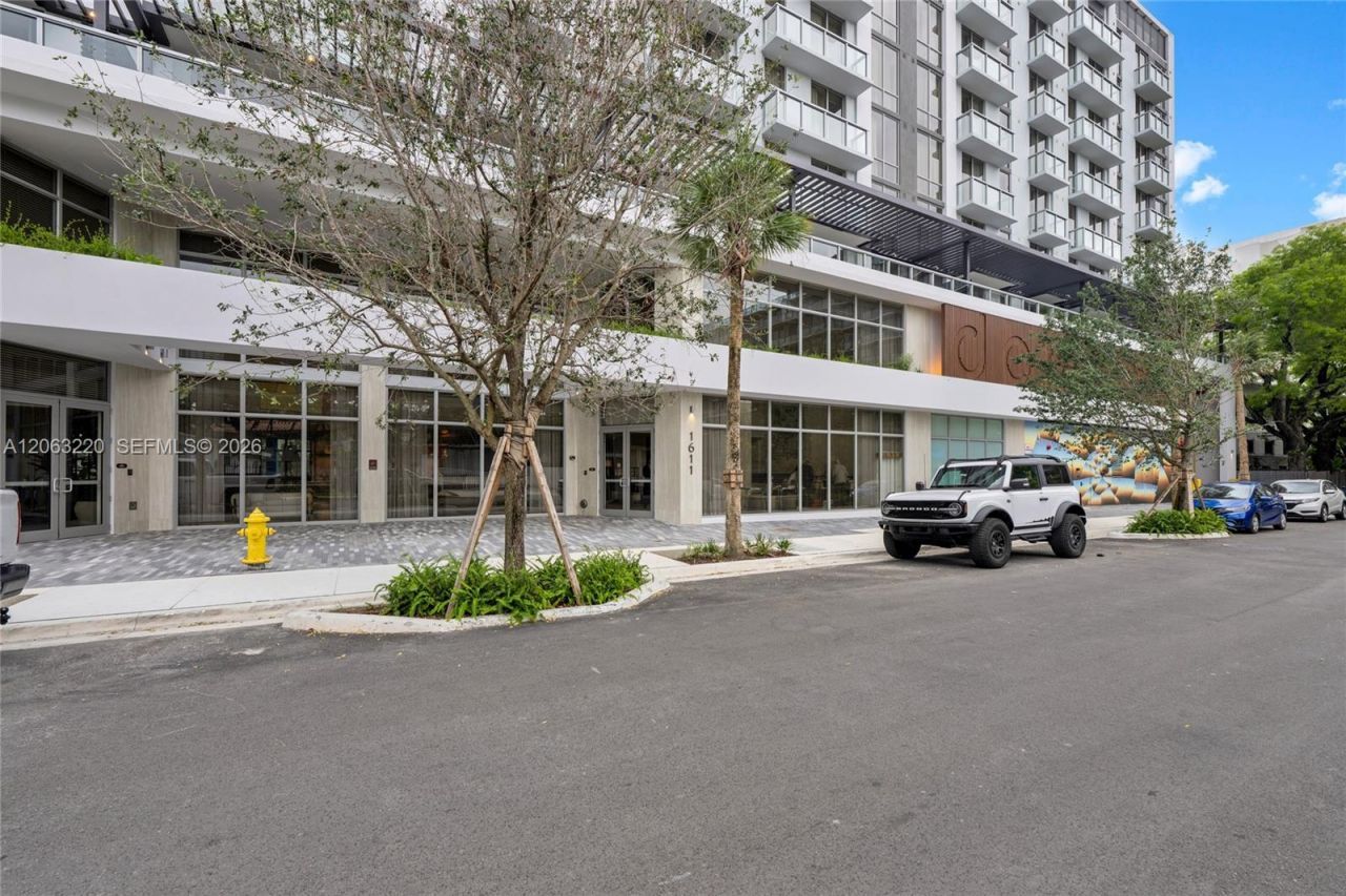 1611 SW 2nd Ave, Unit 414, Miami, FL 33129 Photo