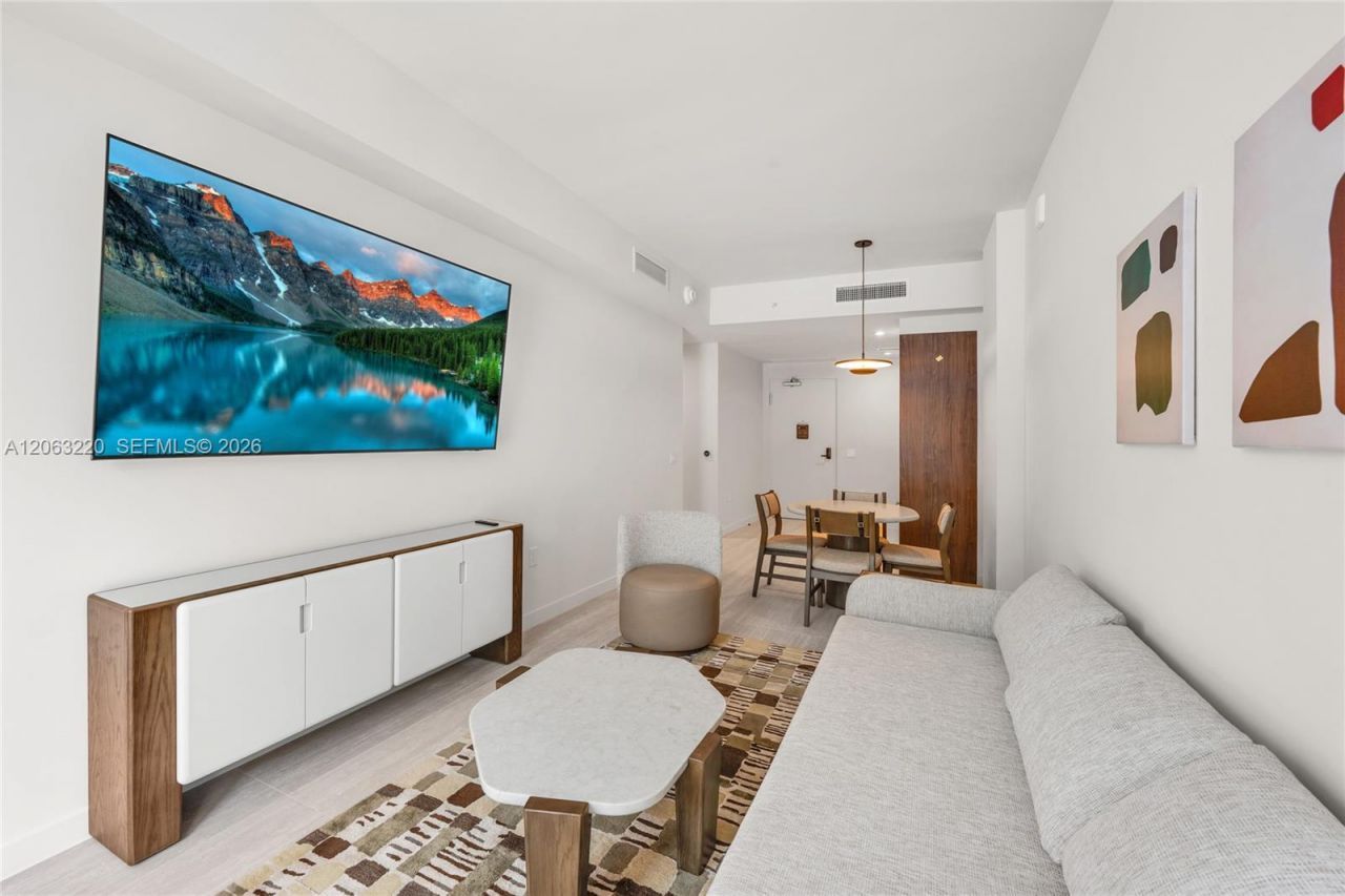 1611 SW 2nd Ave, Unit 414, Miami, FL 33129 Photo