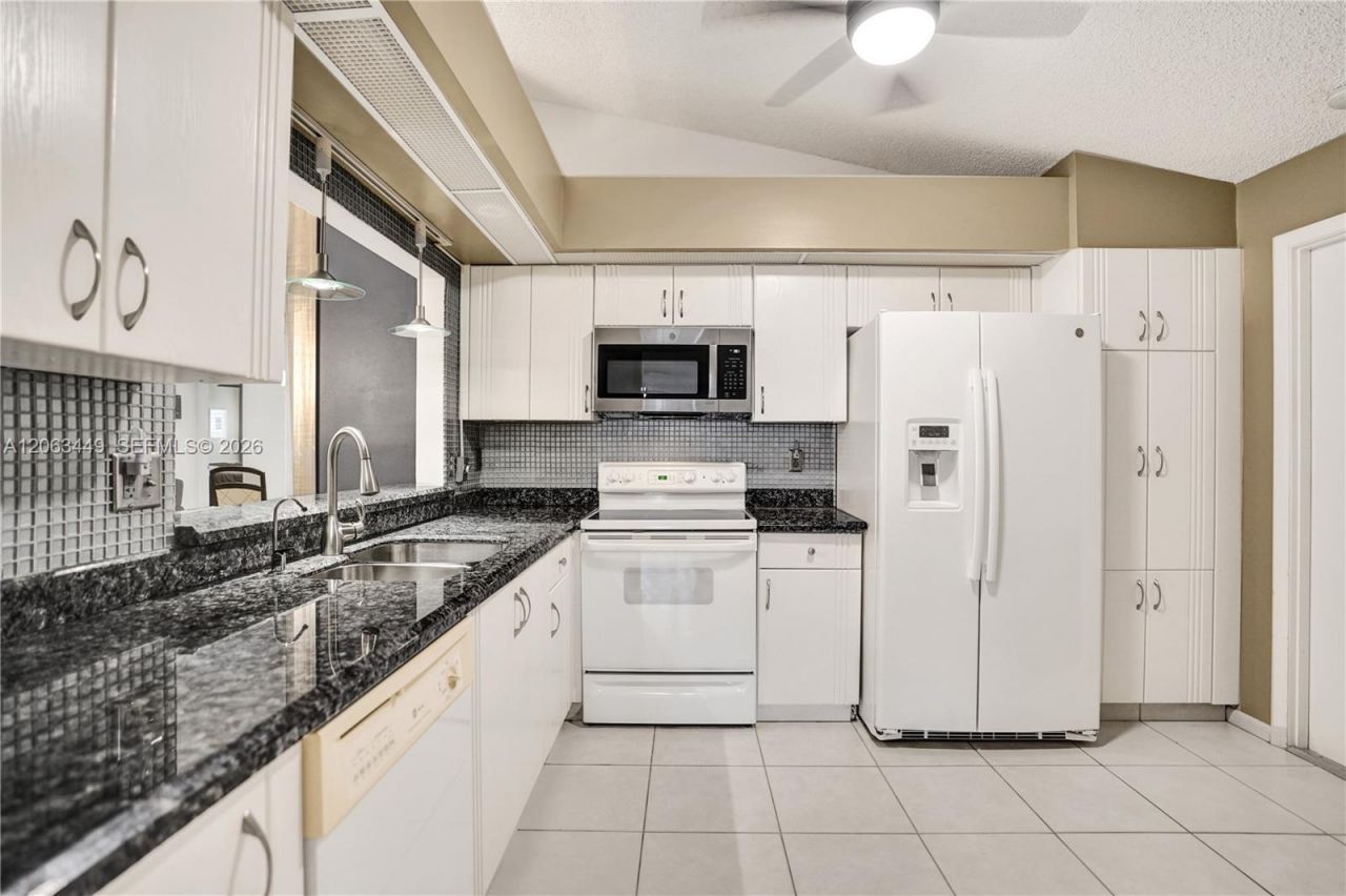 7566 Red Ruby Dr , Delray Beach, FL 33446 Photo