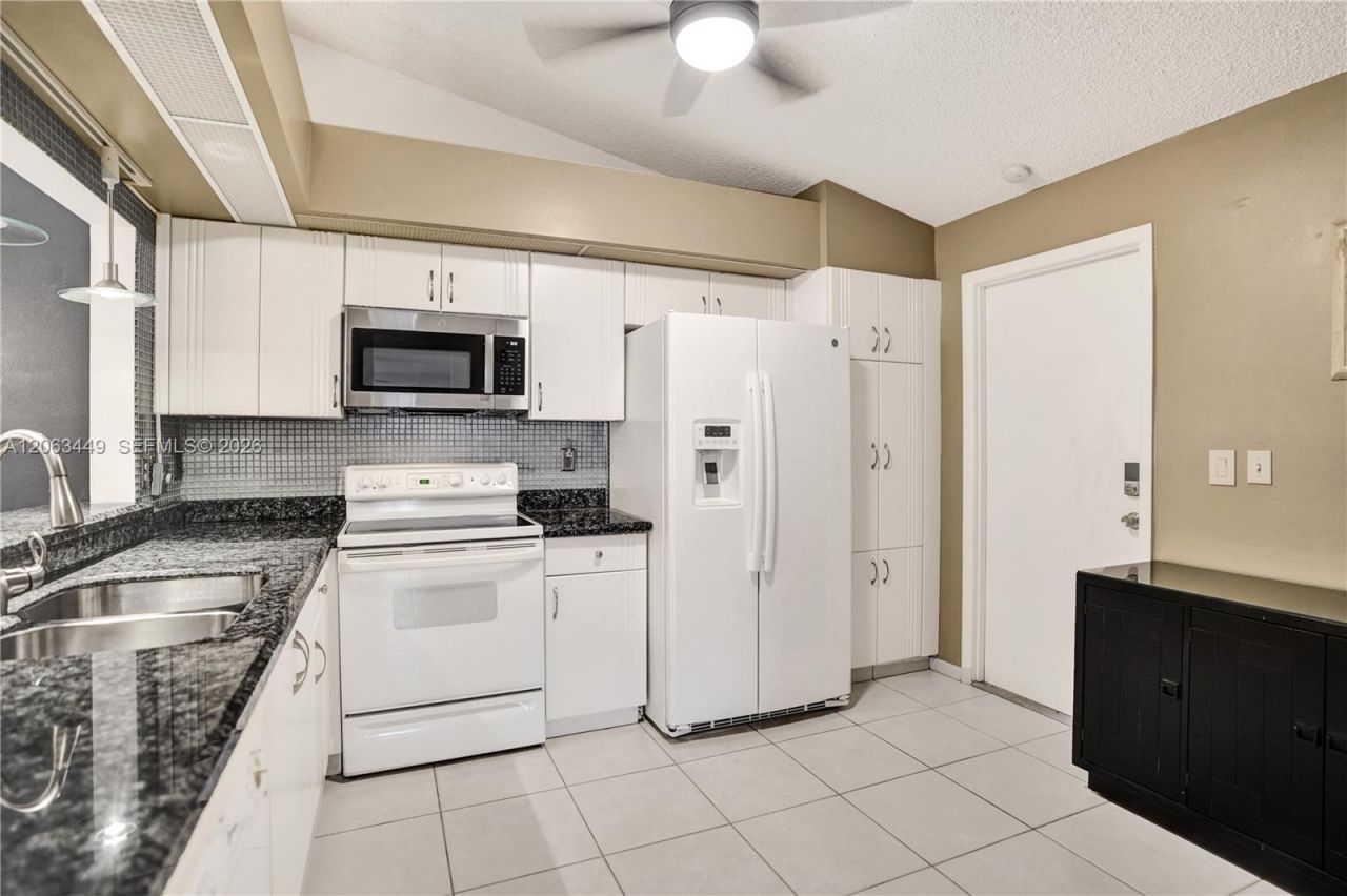 7566 Red Ruby Dr , Delray Beach, FL 33446 Photo