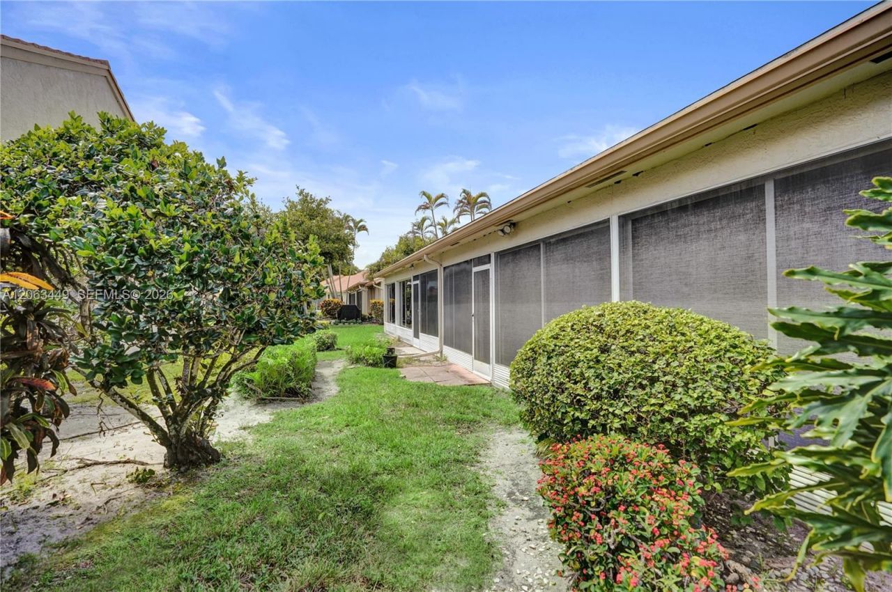 7566 Red Ruby Dr , Delray Beach, FL 33446 Photo