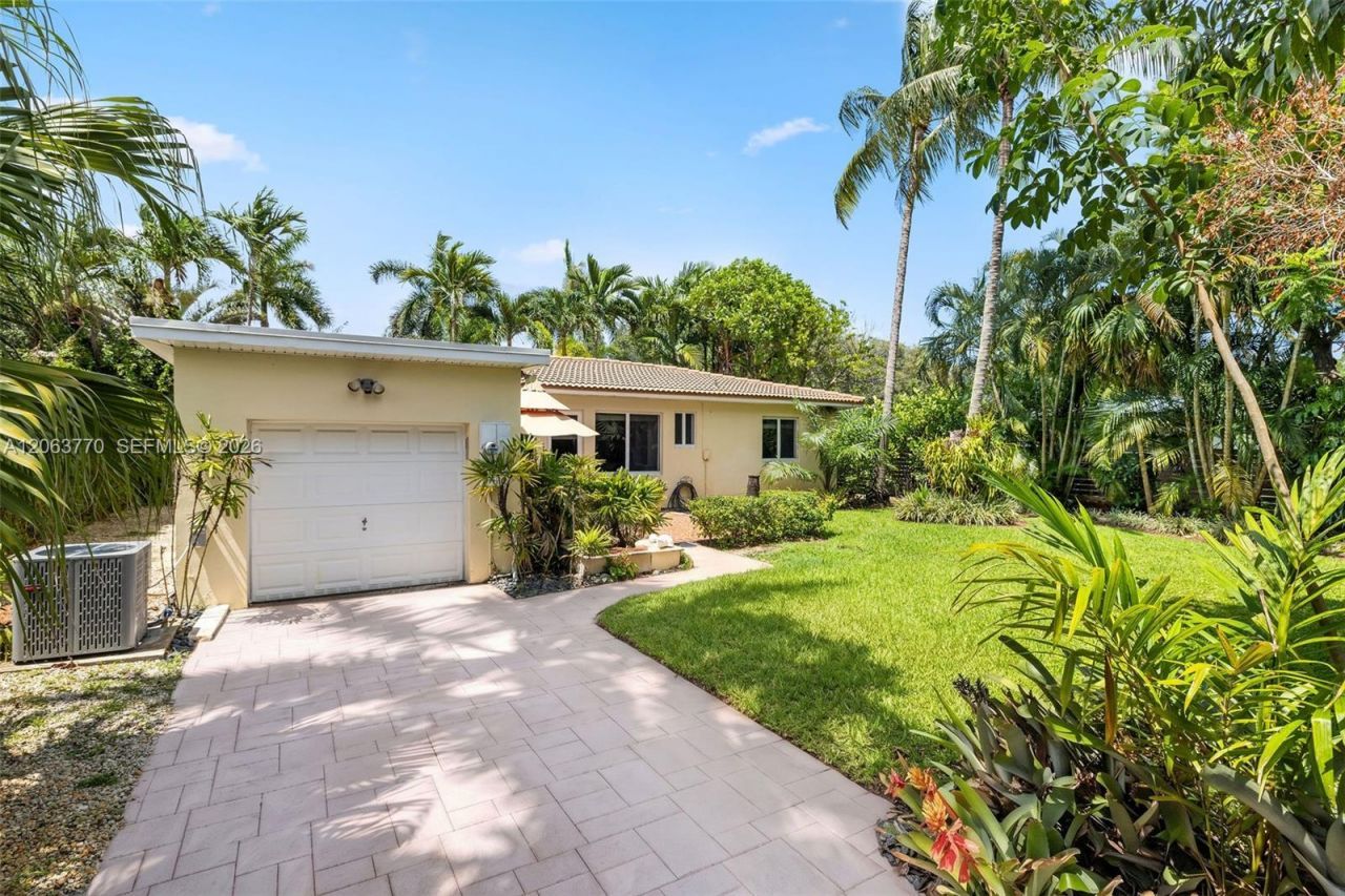 14 NW 109th St, Miami Shores, FL 33168 Photo